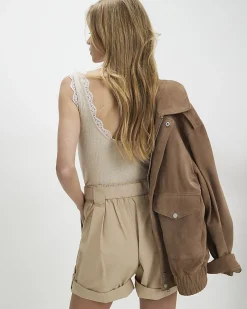 Beige Guernsey Belt Detail Short