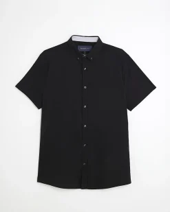 Black Textured Muscle Fit Short Sleeve Shirt