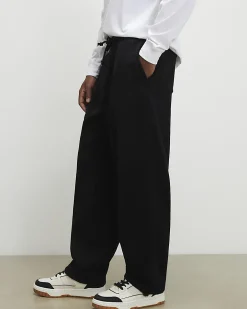 Black Barrel Fit Toggle Joggers