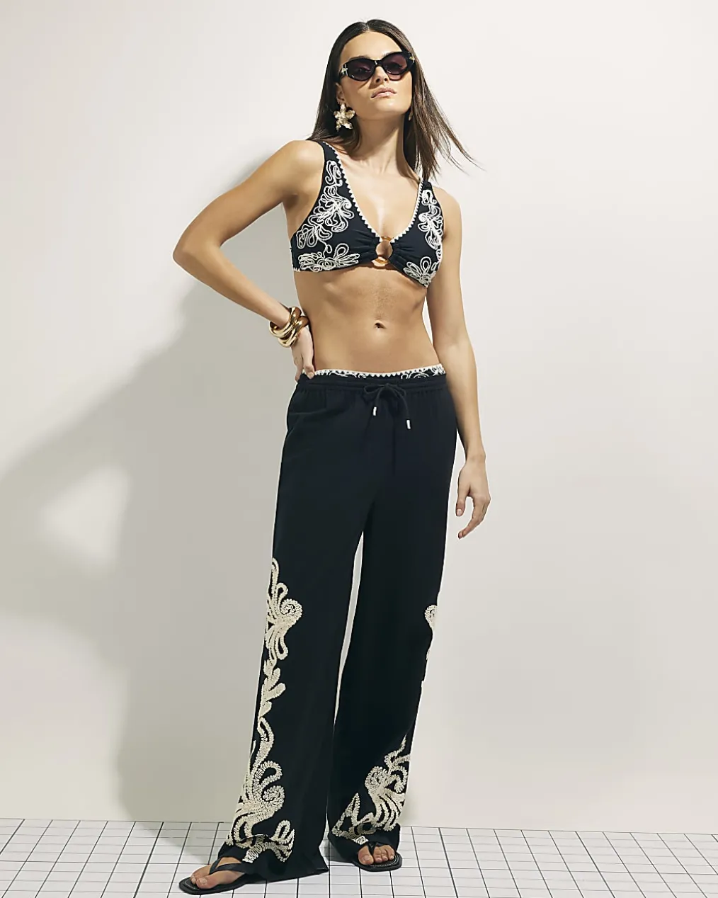 Black Cornelli Scoop Neck Bikini Top