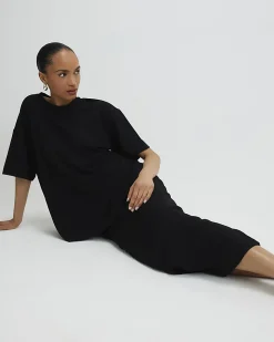 Black Premium Maxi Skirt