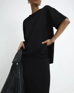 Black Premium Maxi Skirt