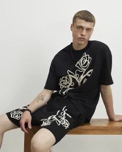 Black Regular Fit Roping Shorts