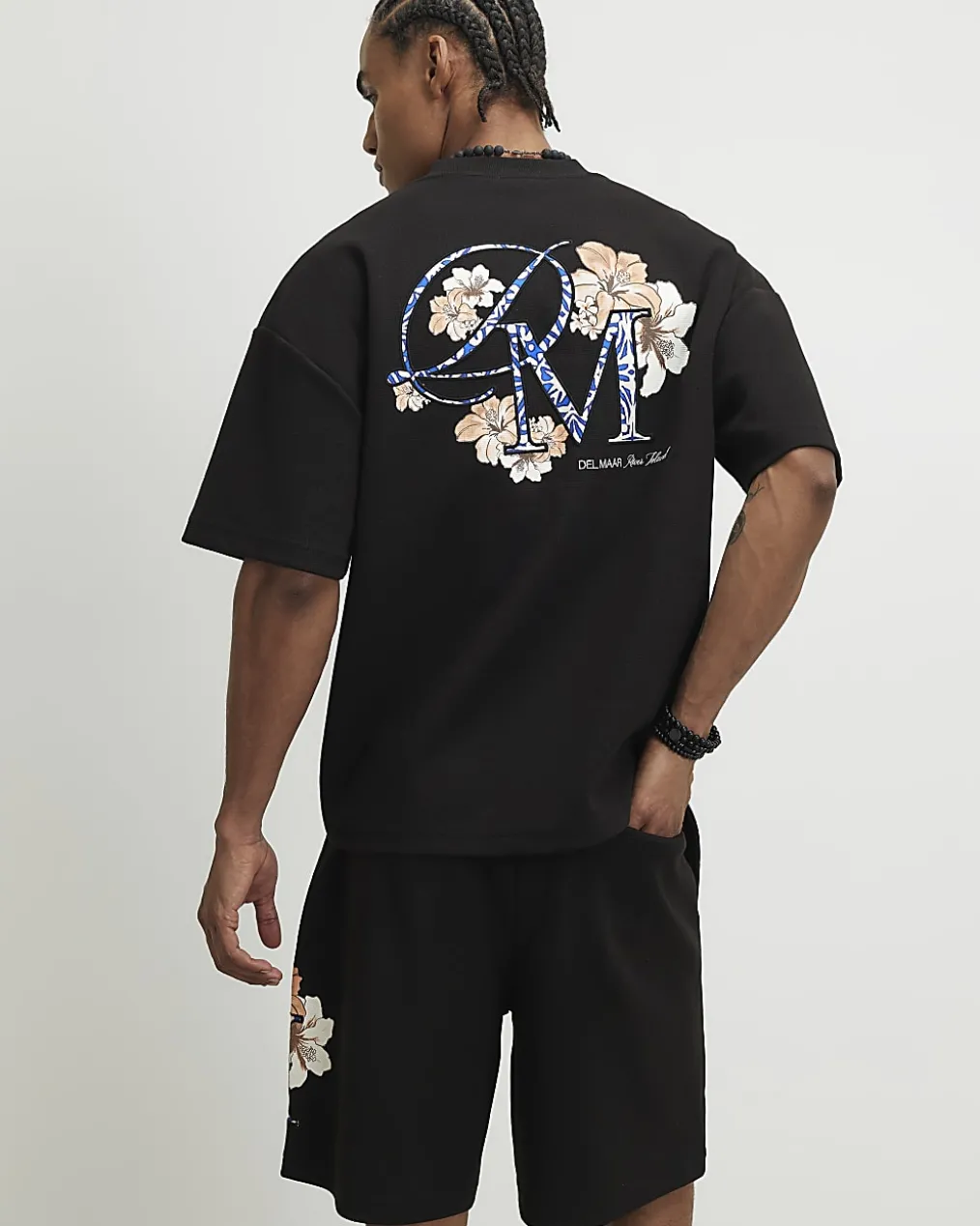 Black Regular Fit Textured Shorts