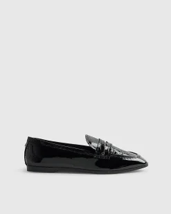 Black Scallop Edge Patent Loafers