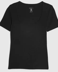 Black Short Sleeve Scoop Neck Top