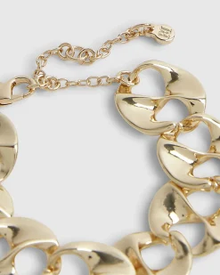 Gold chain link bracelet