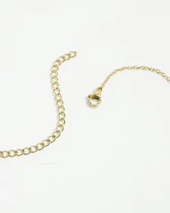 Gold Flower pendant Necklace