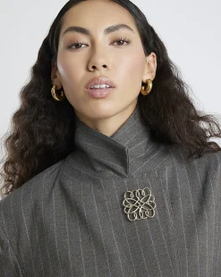 Gold Wire Brooch