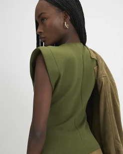 Green Fitted Knit Sleeveless Top