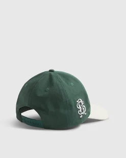 Green Sanctuaire Crest Cap