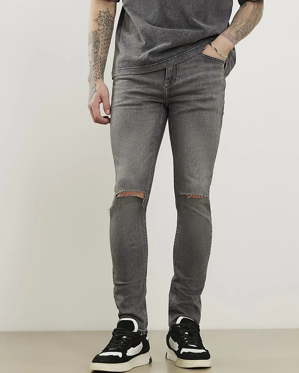 Grey Skinny Fit Ripped Stretch Jeans