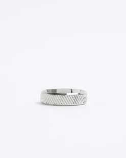 Silver colour slash ring