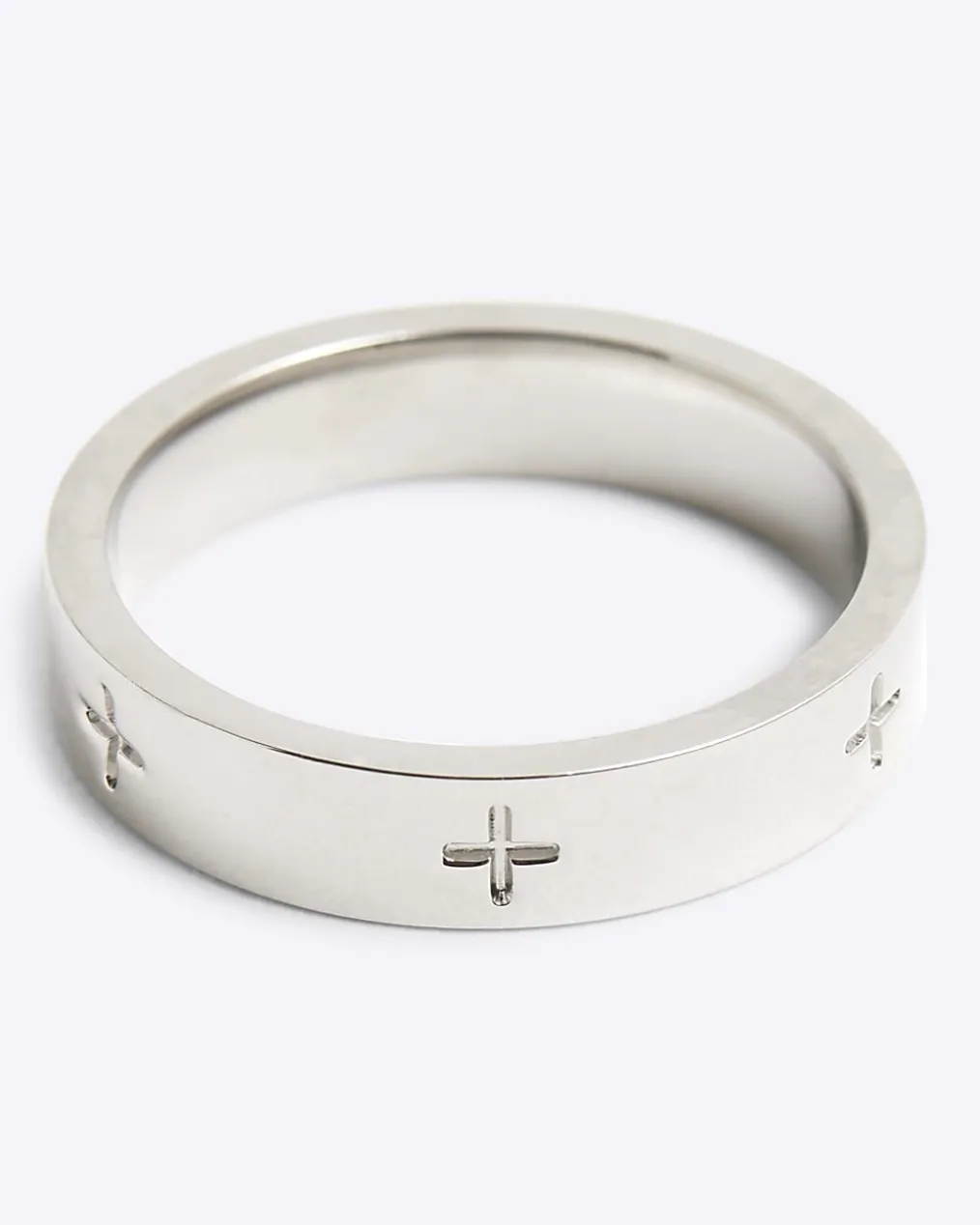 Silver stainless steel chain link ring